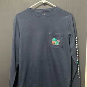 Vineyard Vines “Kiss me I’m Irish” Long Sleeve Whale Tee